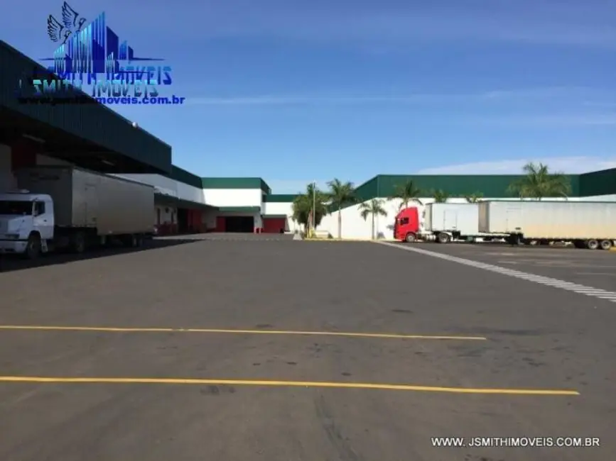 Armazém / Galpão para alugar, 8000m2 em Jardim Novo II, Rio Claro - SP - imagem 4 Foto 4 de Armazém / Galpão para alugar, 8000m2 em Jardim Novo II, Rio Claro - SP