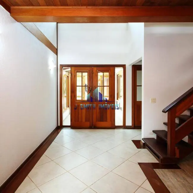 Foto 2 de Casa de Condomínio com 3 quartos à venda e para alugar, 600m2 em Jardim Mediterrâneo, Cotia - SP