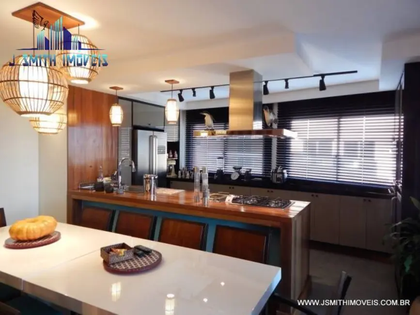 Apartamento com 3 quartos à venda, 196m2 em Jardim Arpoador, São Paulo - SP - imagem 1 Foto 1 de Apartamento com 3 quartos à venda, 196m2 em Jardim Arpoador, São Paulo - SP