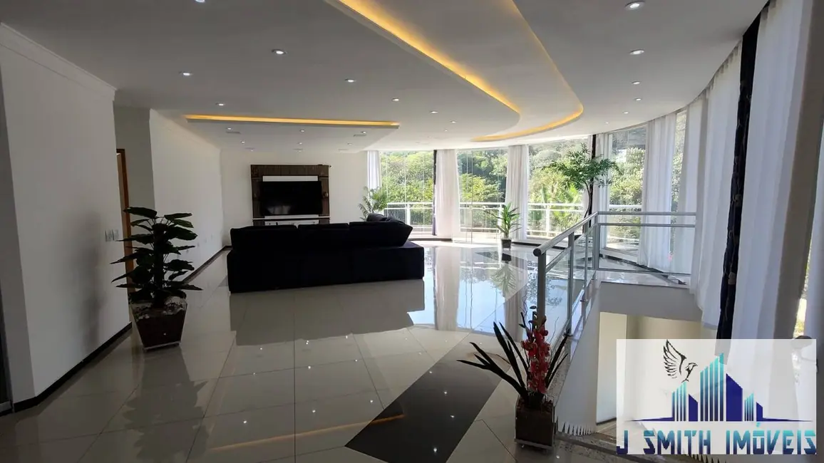 Casa com 4 quartos à venda, 300m2 em Jardim Passárgada I, Cotia - SP - imagem 5 Foto 5 de Casa com 4 quartos à venda, 300m2 em Jardim Passárgada I, Cotia - SP