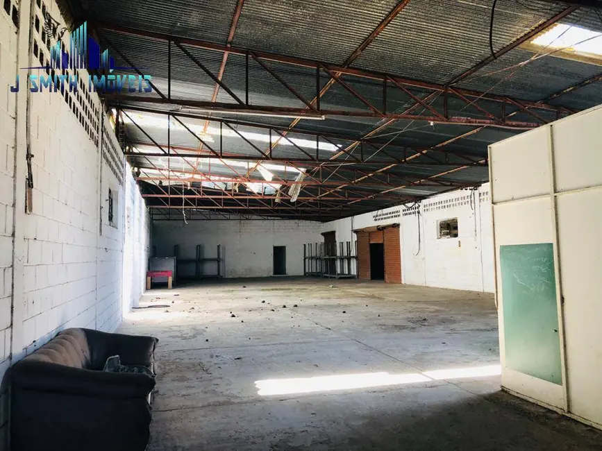 Foto 2 de Armazém / Galpão para alugar, 1360m2 em Chácara Recanto Verde, Cotia - SP