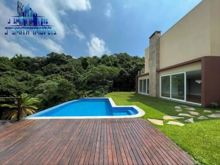 Foto 1 de Casa com 4 quartos à venda e para alugar, 494m2 em Pousada dos Bandeirantes, Carapicuiba - SP
