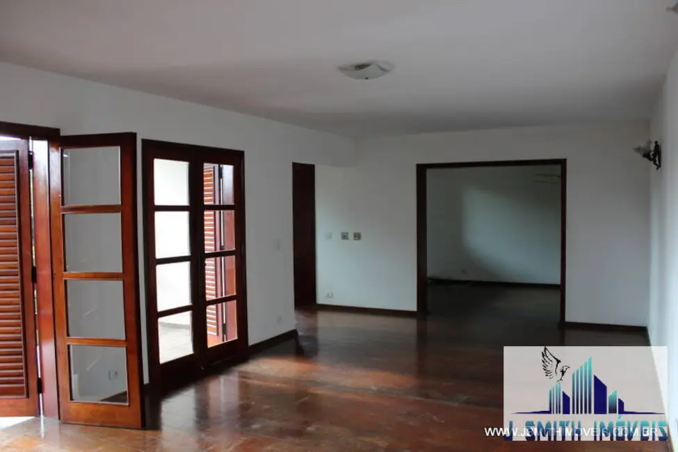 Casa com 4 quartos à venda, 633m2 em Granja Viana, Cotia - SP - imagem 5 Foto 5 de Casa com 4 quartos à venda, 633m2 em Granja Viana, Cotia - SP