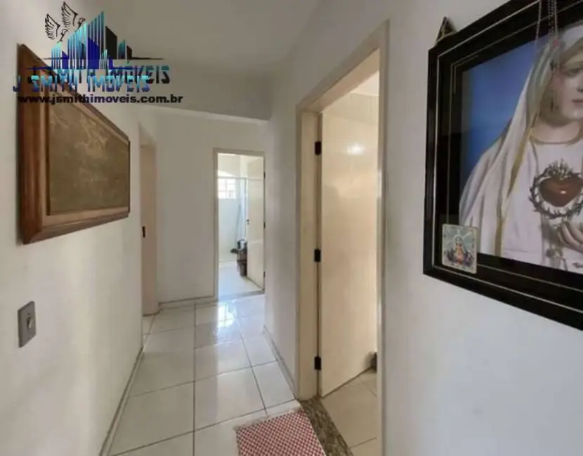 Casa com 3 quartos à venda, 200m2 em Jardim da Glória, Cotia - SP - imagem 4 Foto 4 de Casa com 3 quartos à venda, 200m2 em Jardim da Glória, Cotia - SP