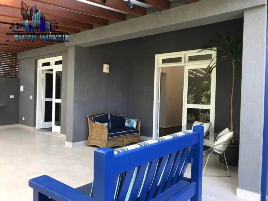 Foto 2 de Casa de Condomínio com 4 quartos à venda, 243m2 em Petit Village, Cotia - SP