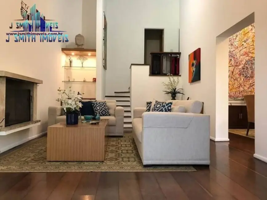 Foto 4 de Casa de Condomínio com 4 quartos à venda, 243m2 em Petit Village, Cotia - SP