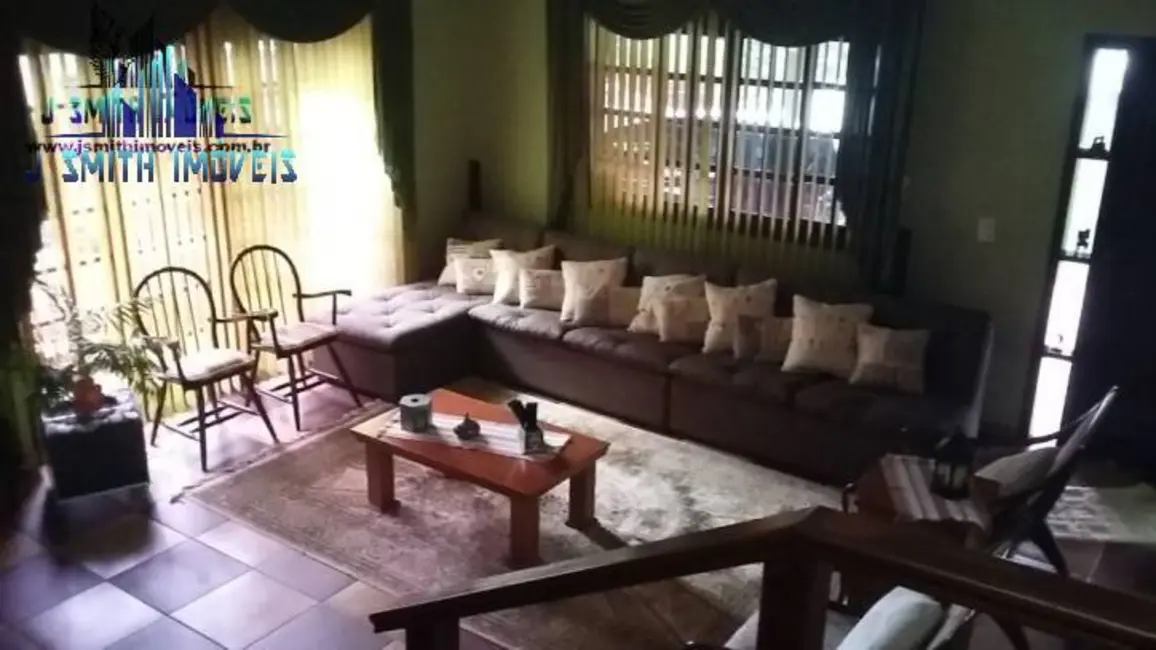 Foto 6 de Casa de Condomínio com 3 quartos à venda, 200m2 em Parque das Rosas, Cotia - SP