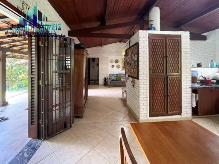 Foto 9 de Casa com 4 quartos à venda, 210m2 em Jardim Colibri, Cotia - SP