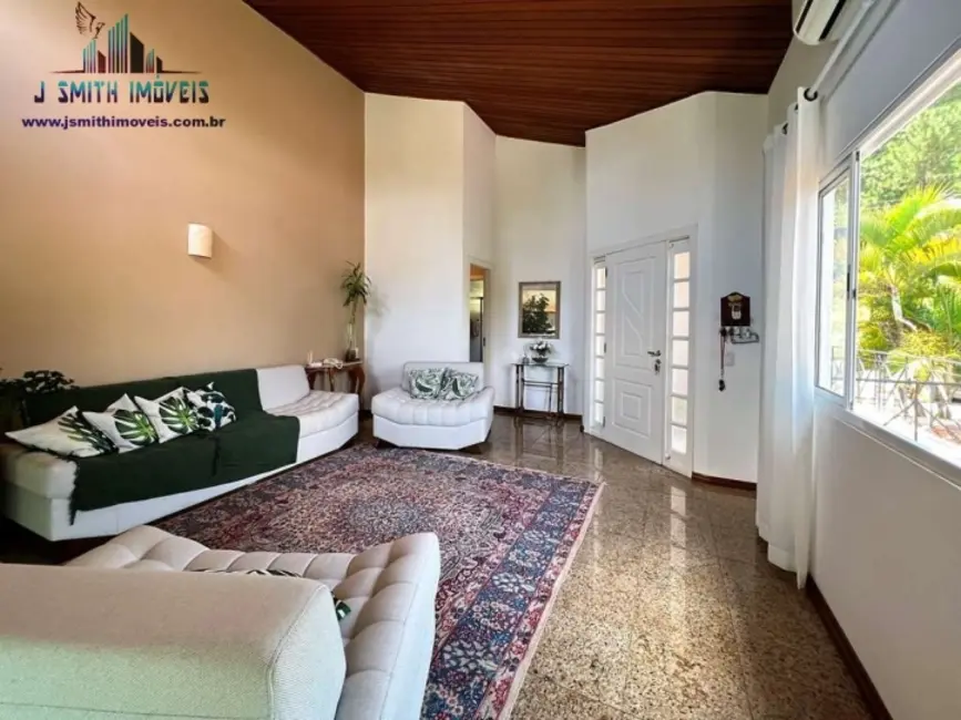 Casa de Condomínio com 4 quartos à venda, 400m2 em Nova Higienópolis, Jandira - SP - imagem 9 Foto 9 de Casa de Condomínio com 4 quartos à venda, 400m2 em Nova Higienópolis, Jandira - SP