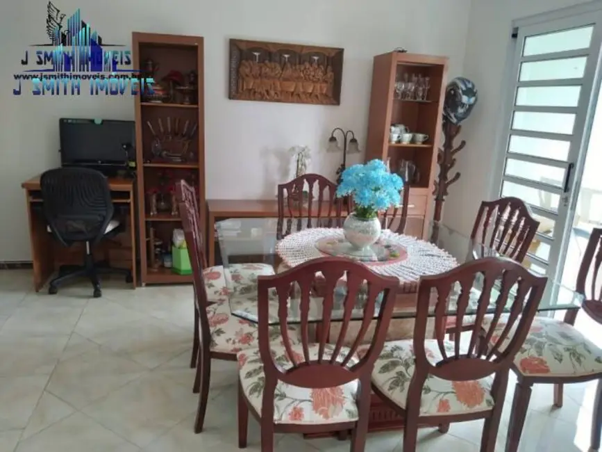 Foto 5 de Casa de Condomínio com 3 quartos à venda, 226m2 em Chácara Canta Galo, Cotia - SP