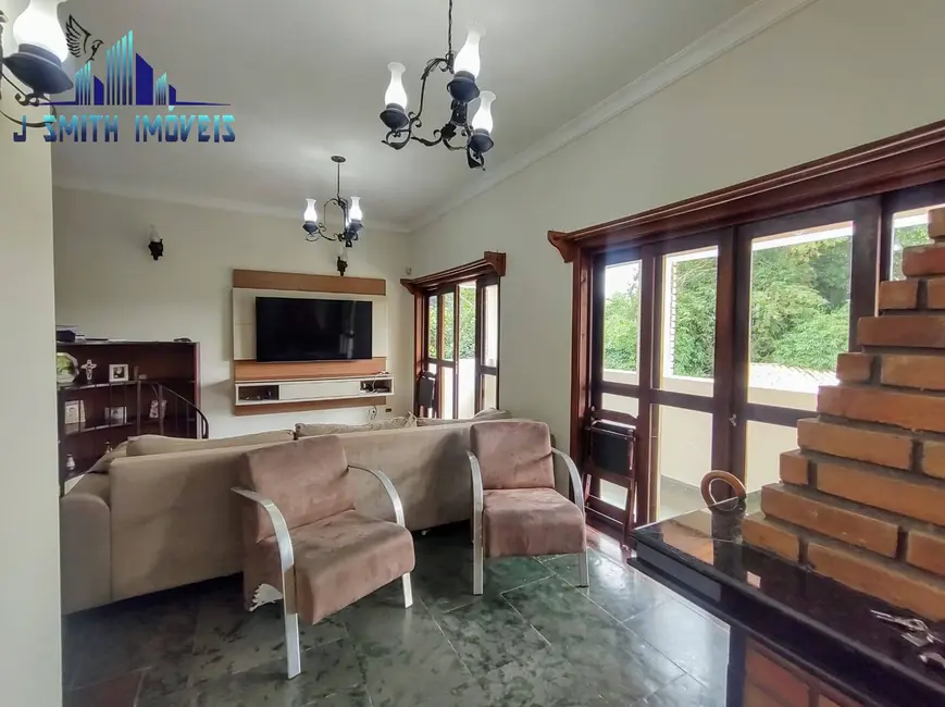 Casa de Condomínio com 3 quartos à venda, 226m2 em Petit Village, Cotia - SP - imagem 4 Foto 4 de Casa de Condomínio com 3 quartos à venda, 226m2 em Petit Village, Cotia - SP