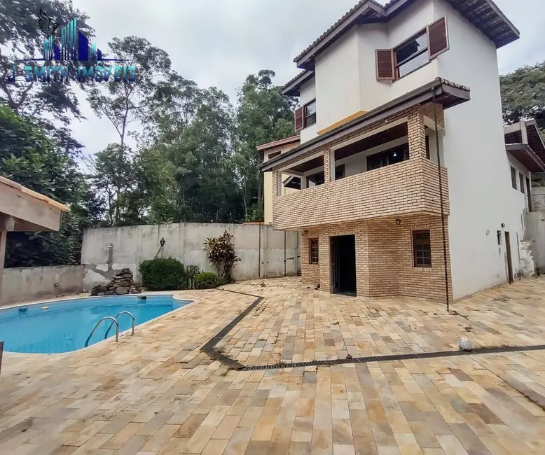 Casa de Condomínio com 3 quartos à venda, 226m2 em Petit Village, Cotia - SP - imagem 1 Foto 1 de Casa de Condomínio com 3 quartos à venda, 226m2 em Petit Village, Cotia - SP