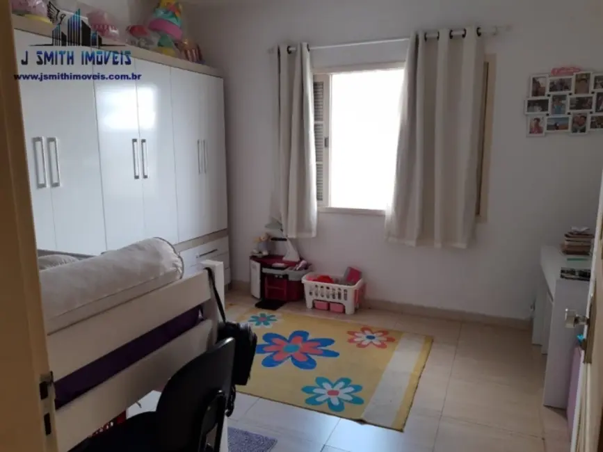 Casa com 2 quartos à venda, 172m2 em Jardim Leonor, Cotia - SP - imagem 4 Foto 4 de Casa com 2 quartos à venda, 172m2 em Jardim Leonor, Cotia - SP