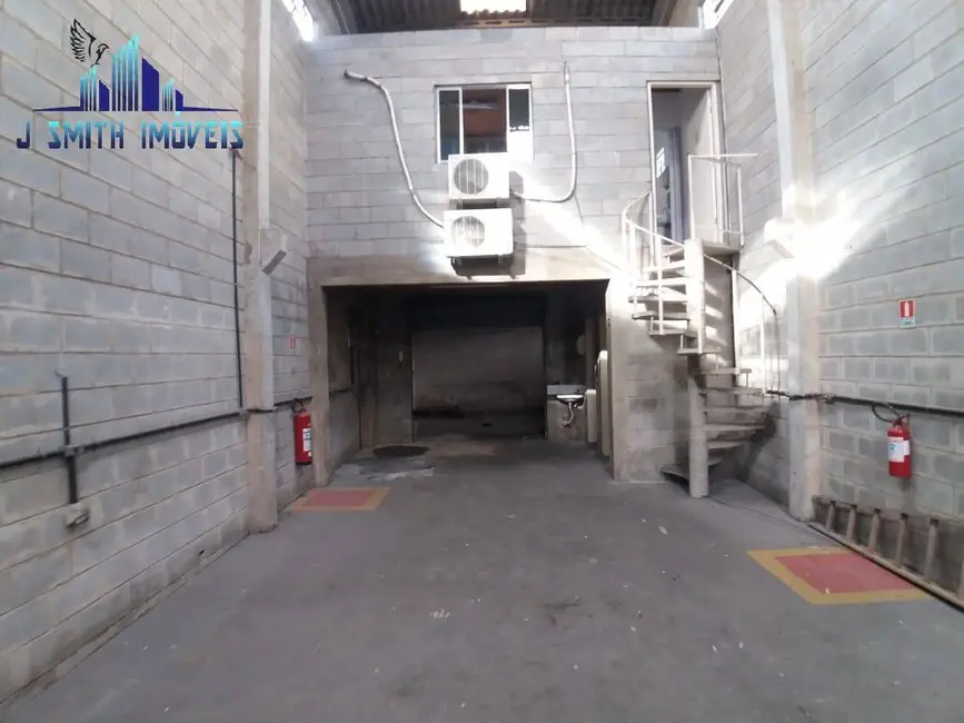 Foto 3 de Armazém / Galpão à venda, 710m2 em Paquetá, Santos - SP