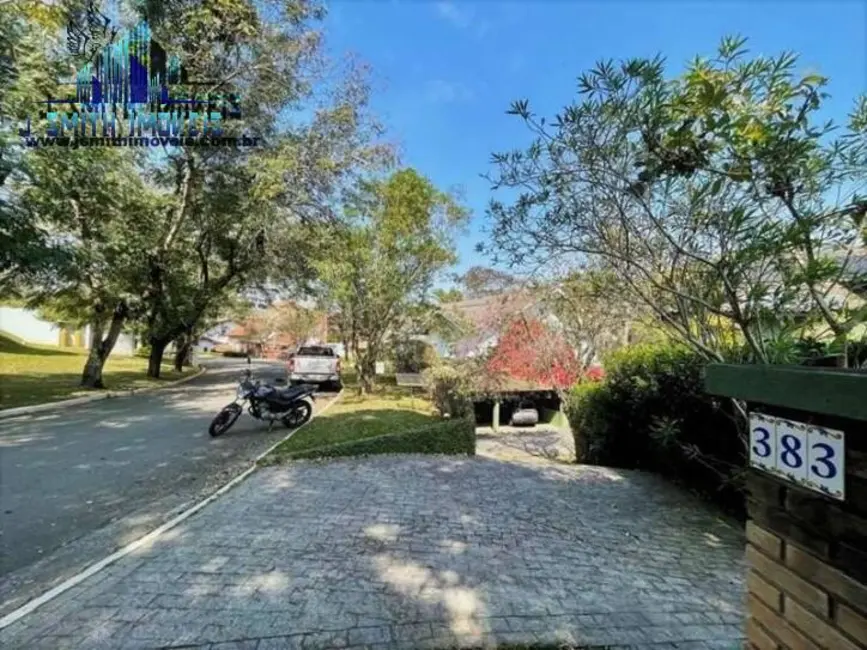 Casa de Condomínio com 4 quartos à venda, 445m2 em Residencial Euroville, Carapicuiba - SP - imagem 5 Foto 5 de Casa de Condomínio com 4 quartos à venda, 445m2 em Residencial Euroville, Carapicuiba - SP