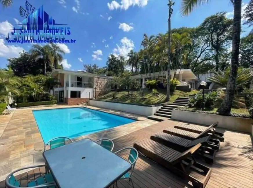 Foto 2 de Casa com 4 quartos à venda, 850m2 em Vila Santo Antônio, Cotia - SP