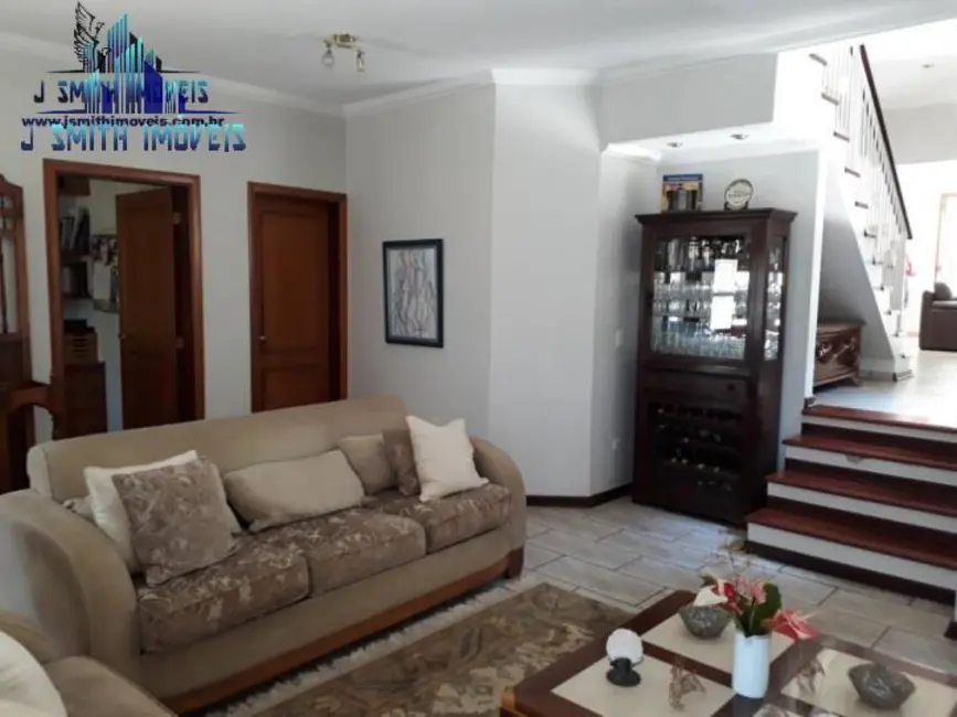 Foto 3 de Casa de Condomínio com 4 quartos à venda, 350m2 em São Paulo II, Cotia - SP