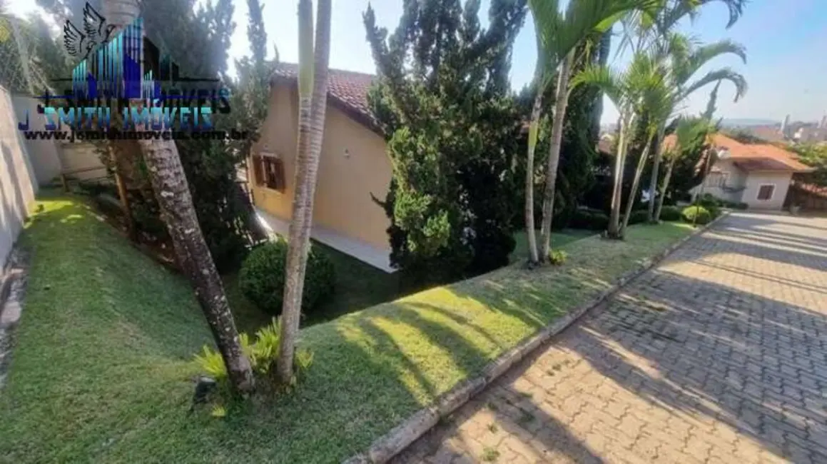 Foto 2 de Casa com 3 quartos à venda, 186m2 em Jardim Ana Estela, Carapicuiba - SP
