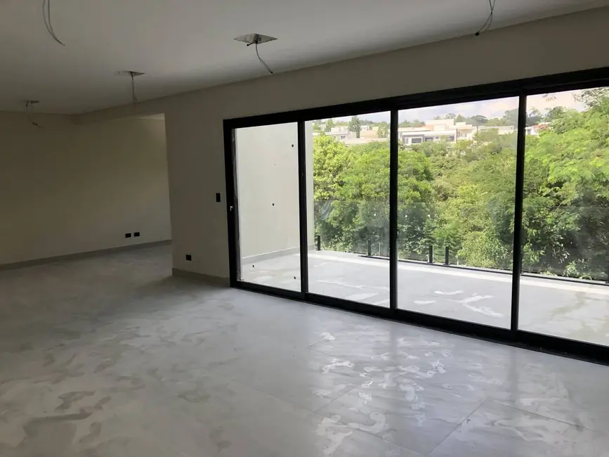 Foto 8 de Casa de Condomínio com 3 quartos para alugar, 398m2 em Vila Diva, Carapicuiba - SP