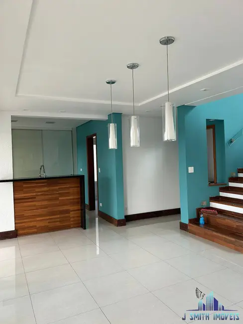 Casa de Condomínio com 3 quartos à venda e para alugar, 550m2 em Carapicuiba - SP - imagem 3 Foto 3 de Casa de Condomínio com 3 quartos à venda e para alugar, 550m2 em Carapicuiba - SP