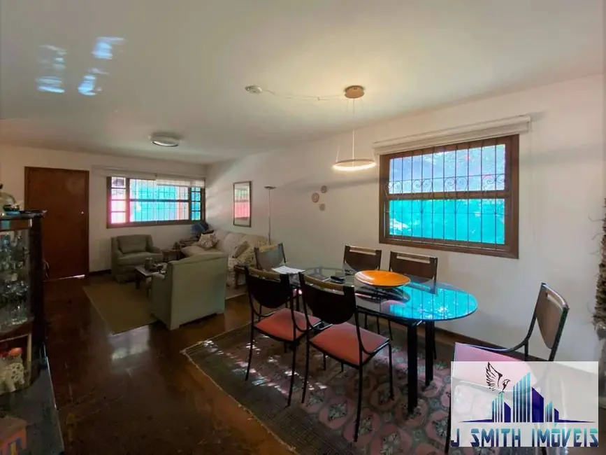 Casa com 3 quartos à venda, 285m2 em Chácara Vale do Rio Cotia, Carapicuiba - SP - imagem 4 Foto 4 de Casa com 3 quartos à venda, 285m2 em Chácara Vale do Rio Cotia, Carapicuiba - SP