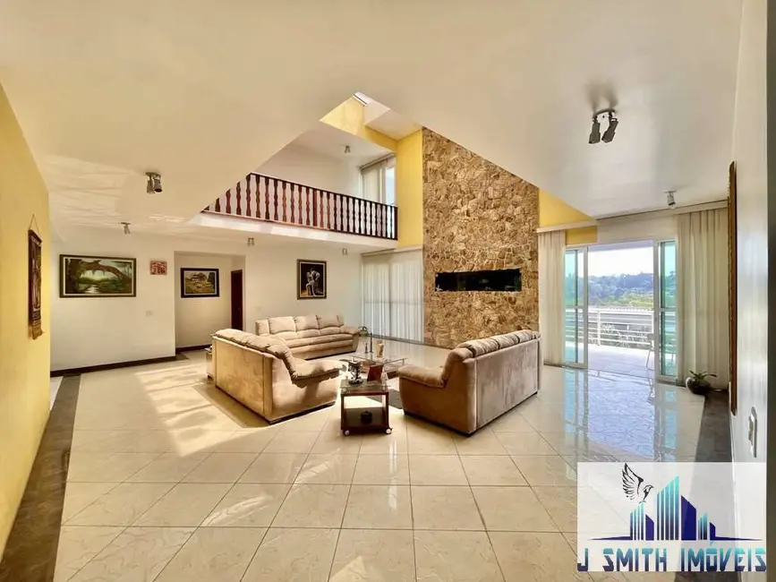 Casa com 6 quartos à venda e para alugar, 1043m2 em Golf Park, Carapicuiba - SP - imagem 8 Foto 8 de Casa com 6 quartos à venda e para alugar, 1043m2 em Golf Park, Carapicuiba - SP