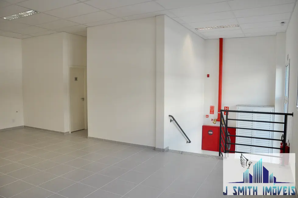 Foto 5 de Armazém / Galpão para alugar, 2170m2 em Itaqui, Itapevi - SP