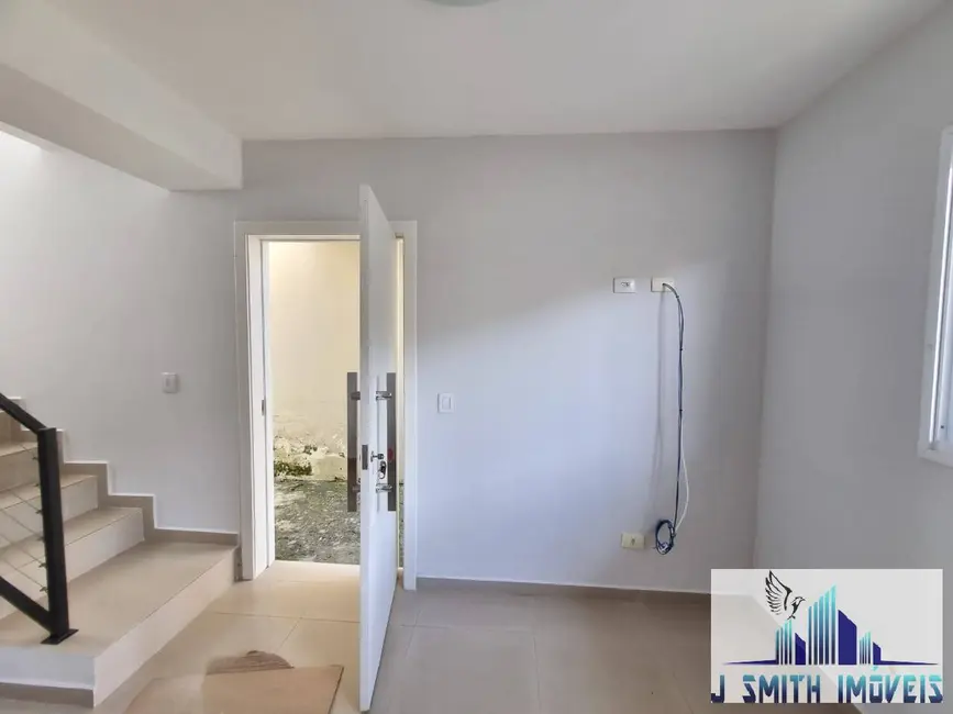 Foto 3 de Casa de Condomínio com 3 quartos à venda, 130m2 em Chácara Canta Galo, Cotia - SP