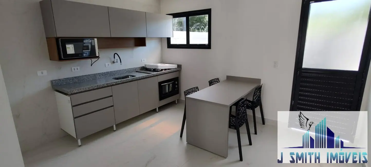 Foto 9 de Casa com 2 quartos para alugar, 90m2 em Granja Viana II, Cotia - SP