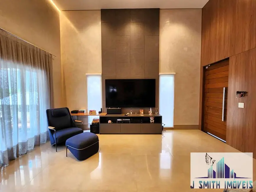 Casa com 3 quartos à venda, 304m2 em Granja Viana, Carapicuiba - SP - imagem 6 Foto 6 de Casa com 3 quartos à venda, 304m2 em Granja Viana, Carapicuiba - SP