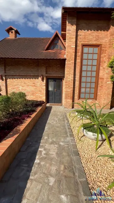 Casa de Condomínio com 4 quartos à venda, 400m2 em Palos Verdes, Carapicuiba - SP - imagem 3 Foto 3 de Casa de Condomínio com 4 quartos à venda, 400m2 em Palos Verdes, Carapicuiba - SP