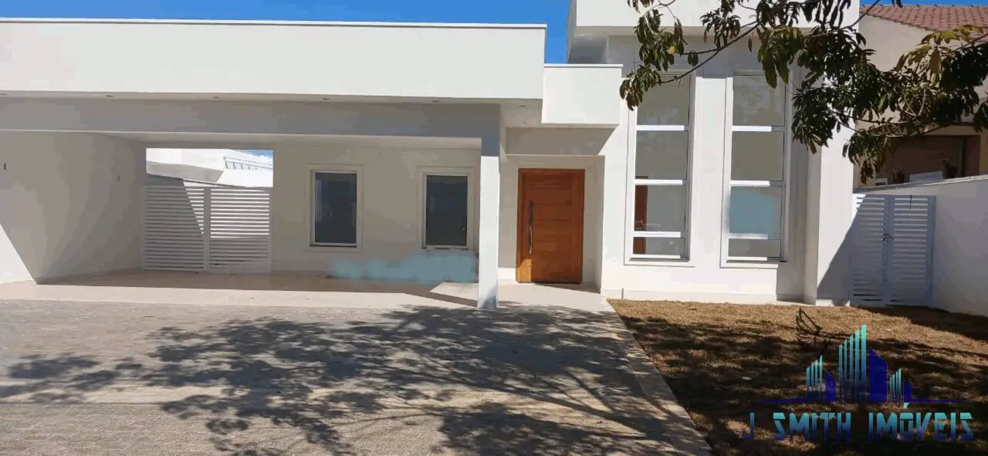 Foto 1 de Casa com 3 quartos à venda, 247m2 em Vargem Grande Paulista - SP