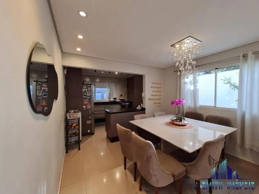 Foto 2 de Casa com 3 quartos à venda, 98m2 em Granja Viana, Cotia - SP