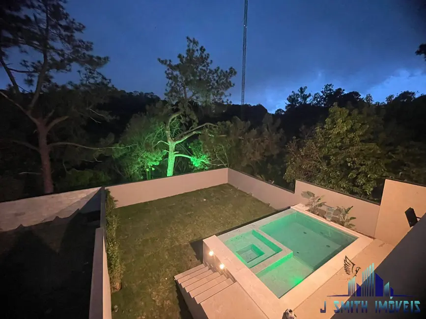 Foto 2 de Casa com 3 quartos à venda, 193m2 em Gramado, Cotia - SP