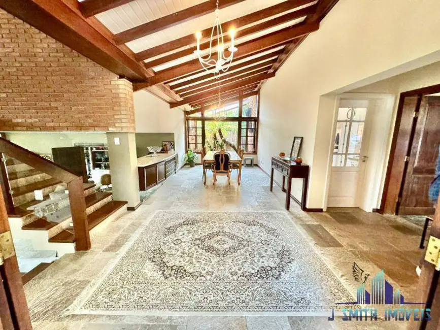 Foto 8 de Casa com 5 quartos à venda, 623m2 em Altos de São Fernando, Jandira - SP