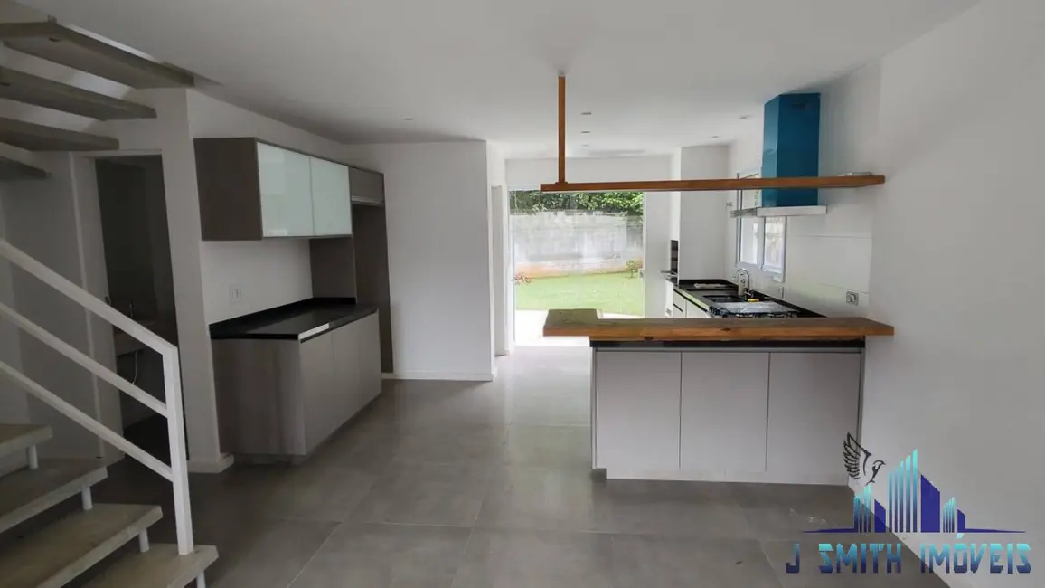 Foto 6 de Casa com 3 quartos para alugar, 140m2 em Jardim Pioneiro, Cotia - SP