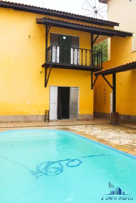 Foto 3 de Casa com 5 quartos à venda, 374m2 em Jardim Miranda, Cotia - SP