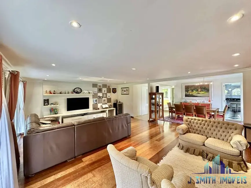 Casa com 4 quartos à venda, 754m2 em São Paulo II, Cotia - SP - imagem 8 Foto 8 de Casa com 4 quartos à venda, 754m2 em São Paulo II, Cotia - SP