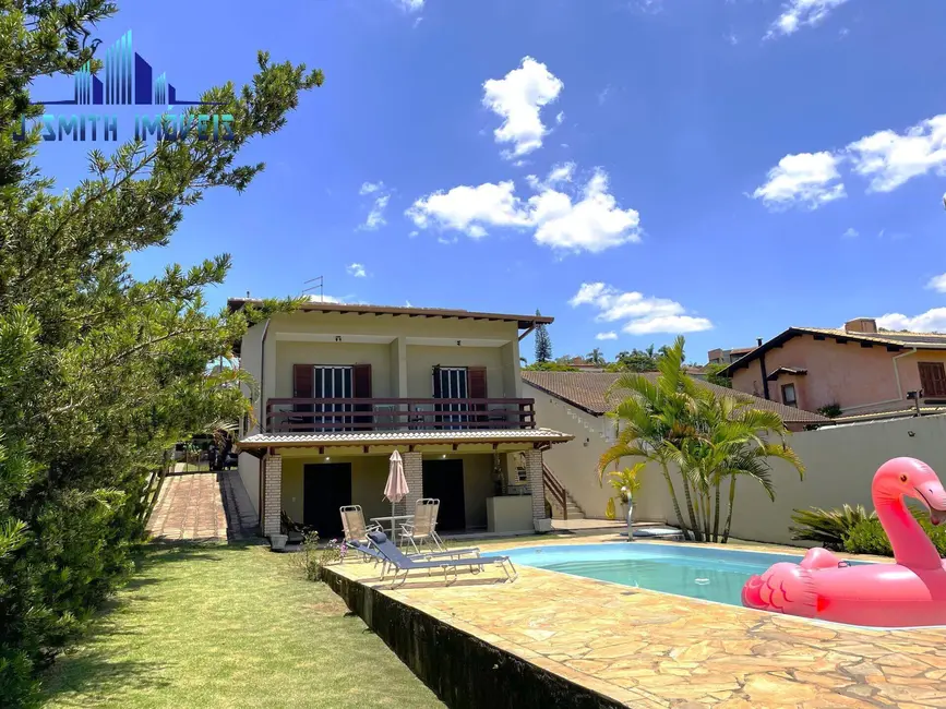 Foto 1 de Casa com 3 quartos à venda, 461m2 em Parque Dom Henrique, Cotia - SP