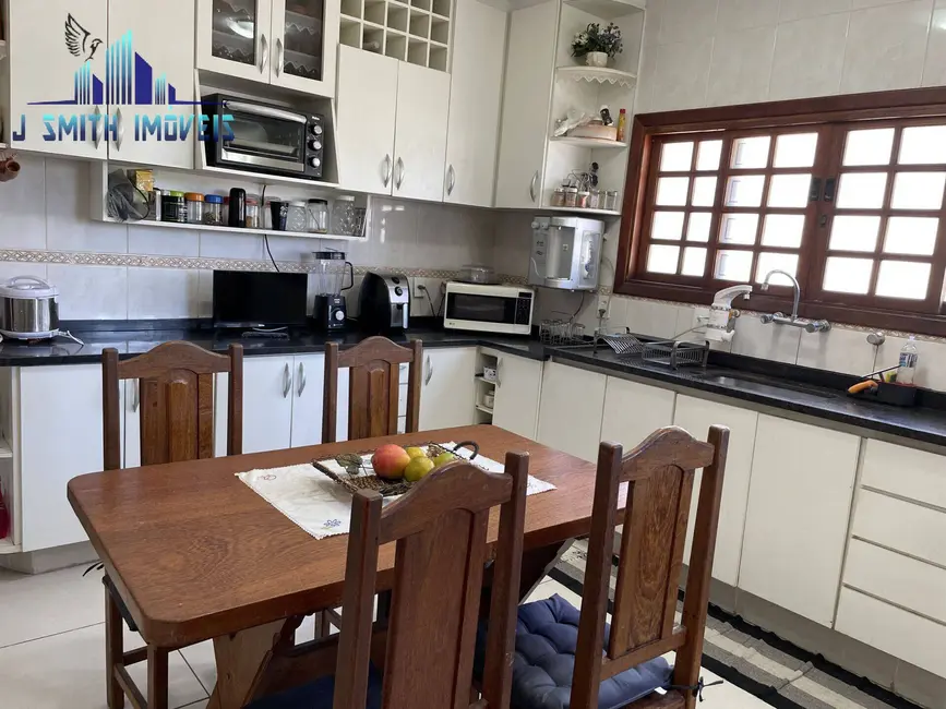 Foto 8 de Casa com 3 quartos à venda, 461m2 em Parque Dom Henrique, Cotia - SP