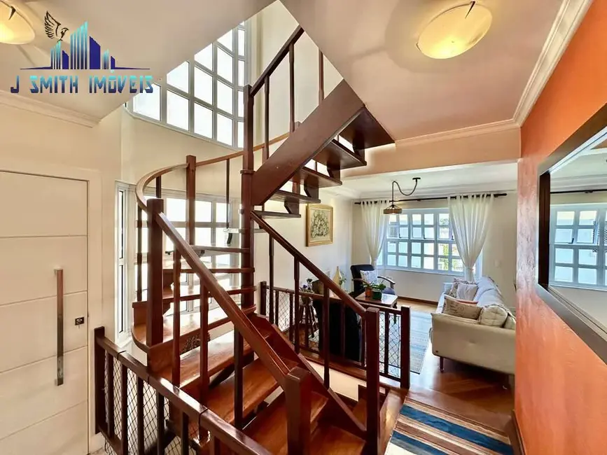 Foto 3 de Casa com 3 quartos à venda, 202m2 em Chácara Pavoeiro, Cotia - SP