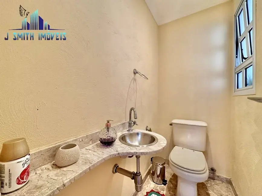 Foto 4 de Casa com 3 quartos à venda, 202m2 em Chácara Pavoeiro, Cotia - SP