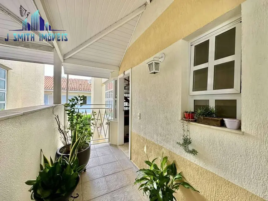 Foto 2 de Casa com 3 quartos à venda, 202m2 em Chácara Pavoeiro, Cotia - SP