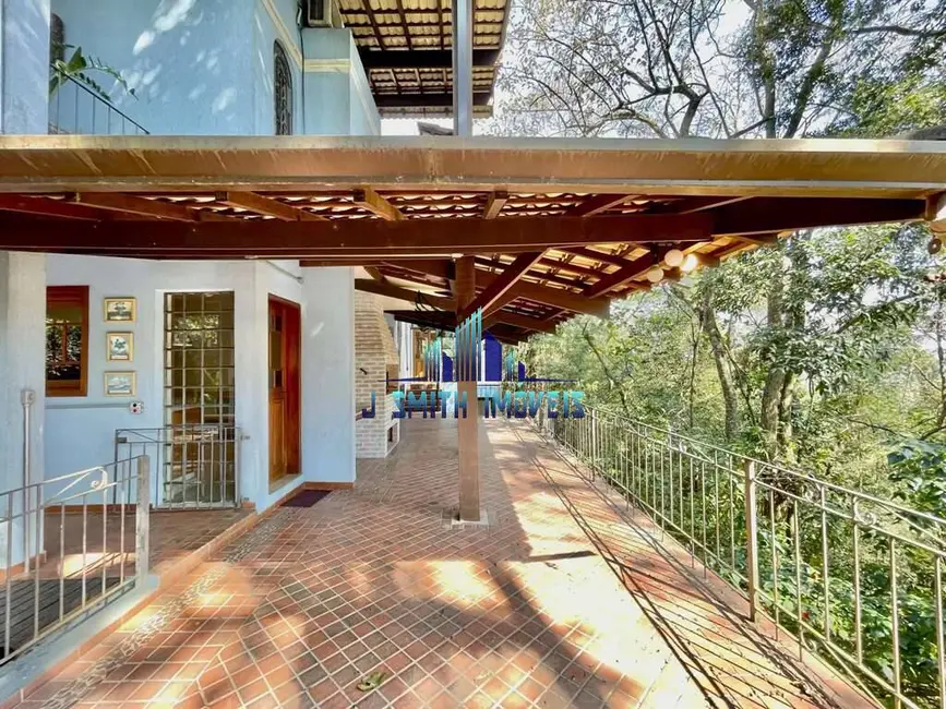 Foto 1 de Casa com 4 quartos à venda e para alugar, 436m2 em Altos de São Fernando, Jandira - SP