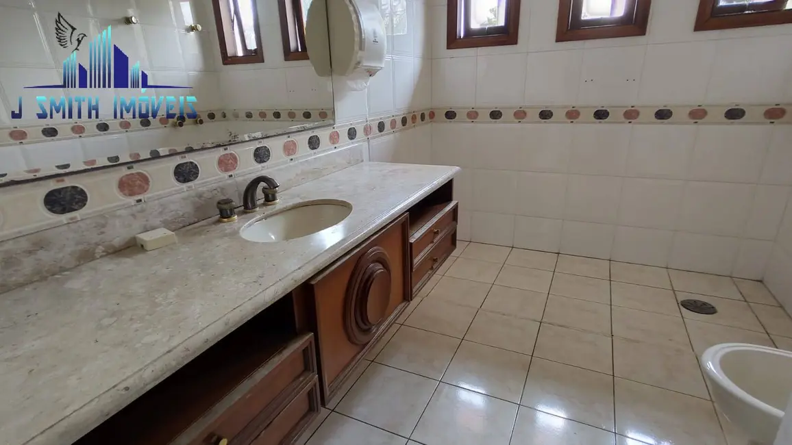 Casa com 6 quartos à venda, 870m2 em Vila Jovina, Cotia - SP - imagem 7 Foto 7 de Casa com 6 quartos à venda, 870m2 em Vila Jovina, Cotia - SP