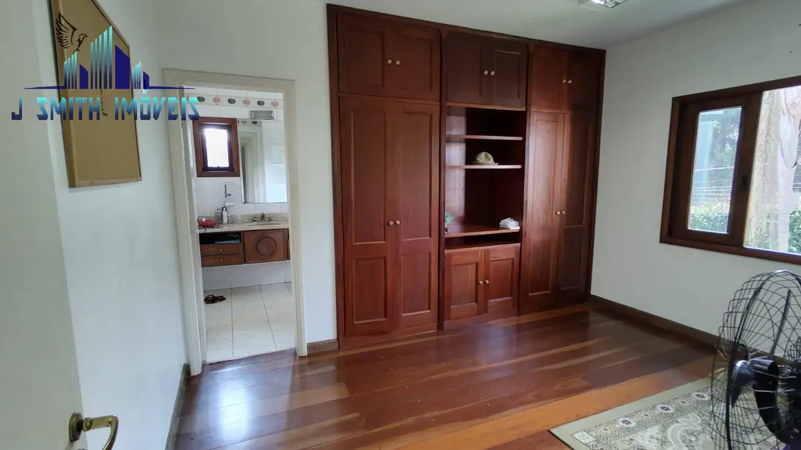 Casa com 6 quartos à venda, 870m2 em Vila Jovina, Cotia - SP - imagem 8 Foto 8 de Casa com 6 quartos à venda, 870m2 em Vila Jovina, Cotia - SP