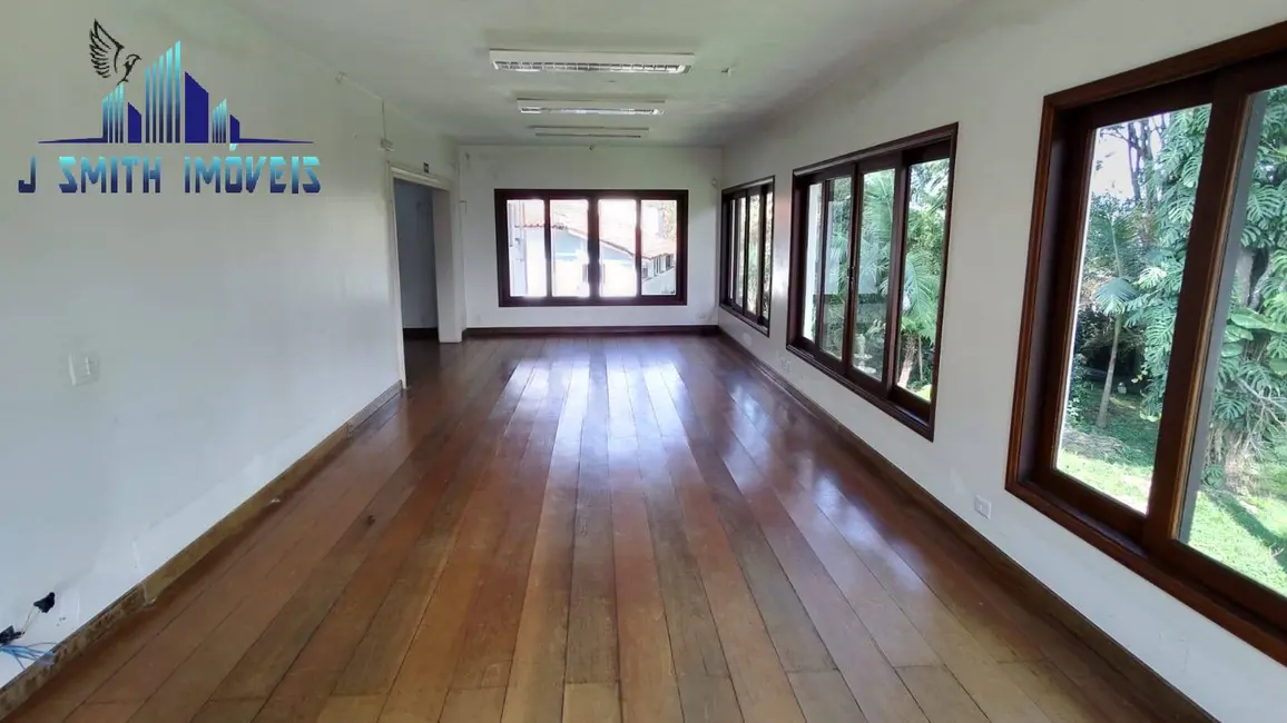 Casa com 6 quartos à venda, 870m2 em Vila Jovina, Cotia - SP - imagem 4 Foto 4 de Casa com 6 quartos à venda, 870m2 em Vila Jovina, Cotia - SP