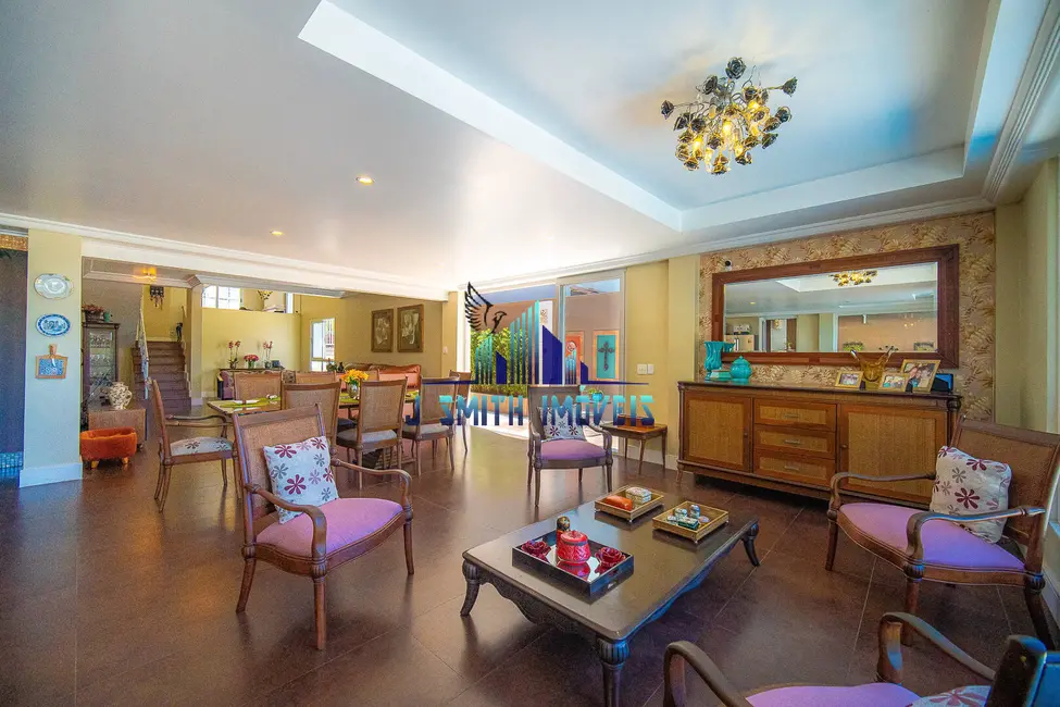 Casa de Condomínio com 4 quartos à venda, 386m2 em Granja Viana, Cotia - SP - imagem 3 Foto 3 de Casa de Condomínio com 4 quartos à venda, 386m2 em Granja Viana, Cotia - SP