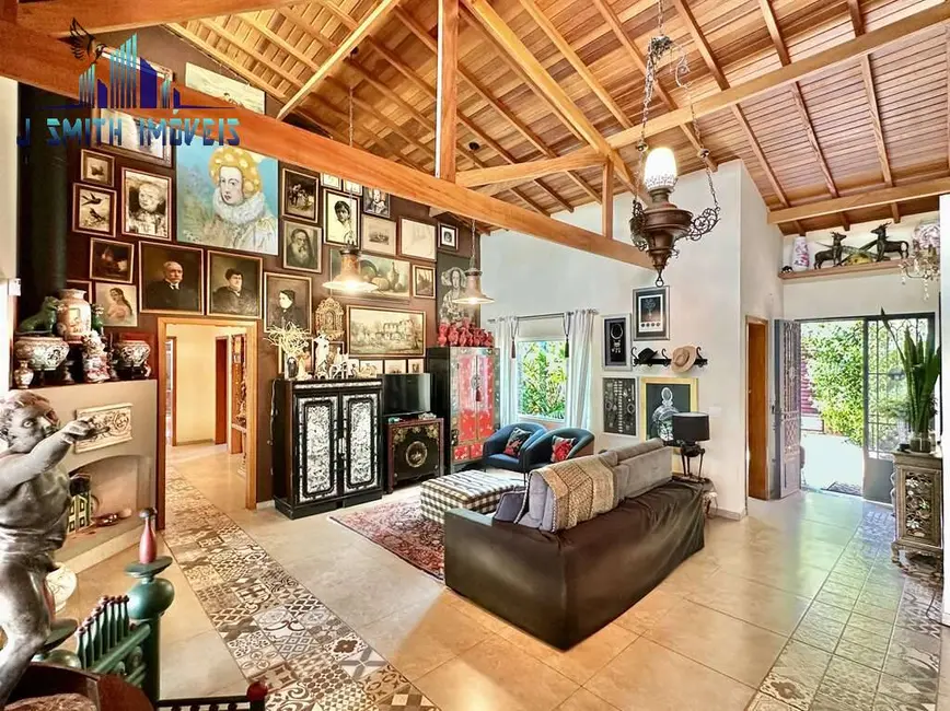 Foto 8 de Casa com 4 quartos à venda, 355m2 em Paisagem Renoir, Cotia - SP