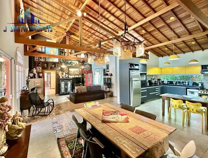 Foto 9 de Casa com 4 quartos à venda, 355m2 em Paisagem Renoir, Cotia - SP